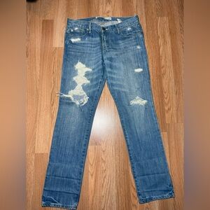 Women’s blue Distressed Jeans
